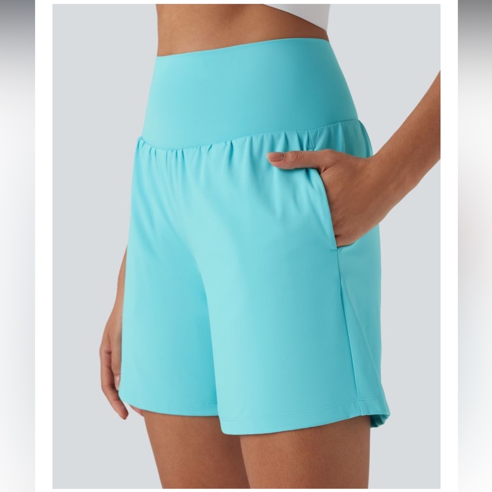 Halara Super High Waisted 2-in-1 Cool Touch Yoga Shorts 7" with Pockets - Picture 3 of 4